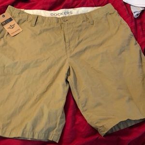 Dockers shorts